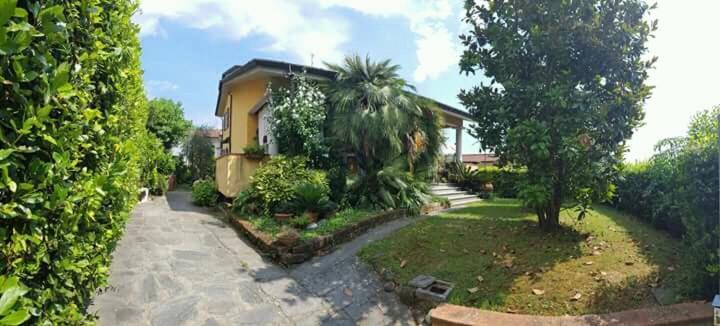 B&B La Foglia Verde Масса Екстер'єр фото